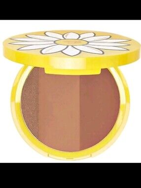 Trixie Cosmetics Flower Power Groovy Gardenia Highlighter Bronzer Trio .59oz NIB